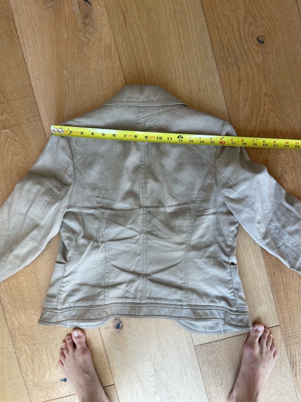 Armani Collezioni Beige Tailored Women's Blazer - Picture 5 of 8